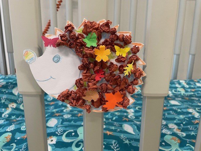 I STONAT SE DÁ S ÚSMĚVEM aneb září 2025 na dětském oddělení